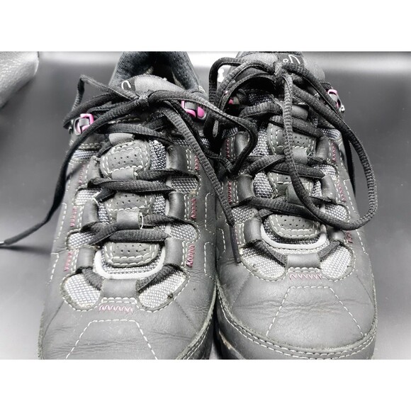 Clarks Womens Outdoor Wave Walk Shoes Black Walking Low Top Leather 7M - Picture 6 of 9